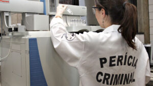 Para ser perito criminal tem que ser formado em quê? - Estudo Certeiro